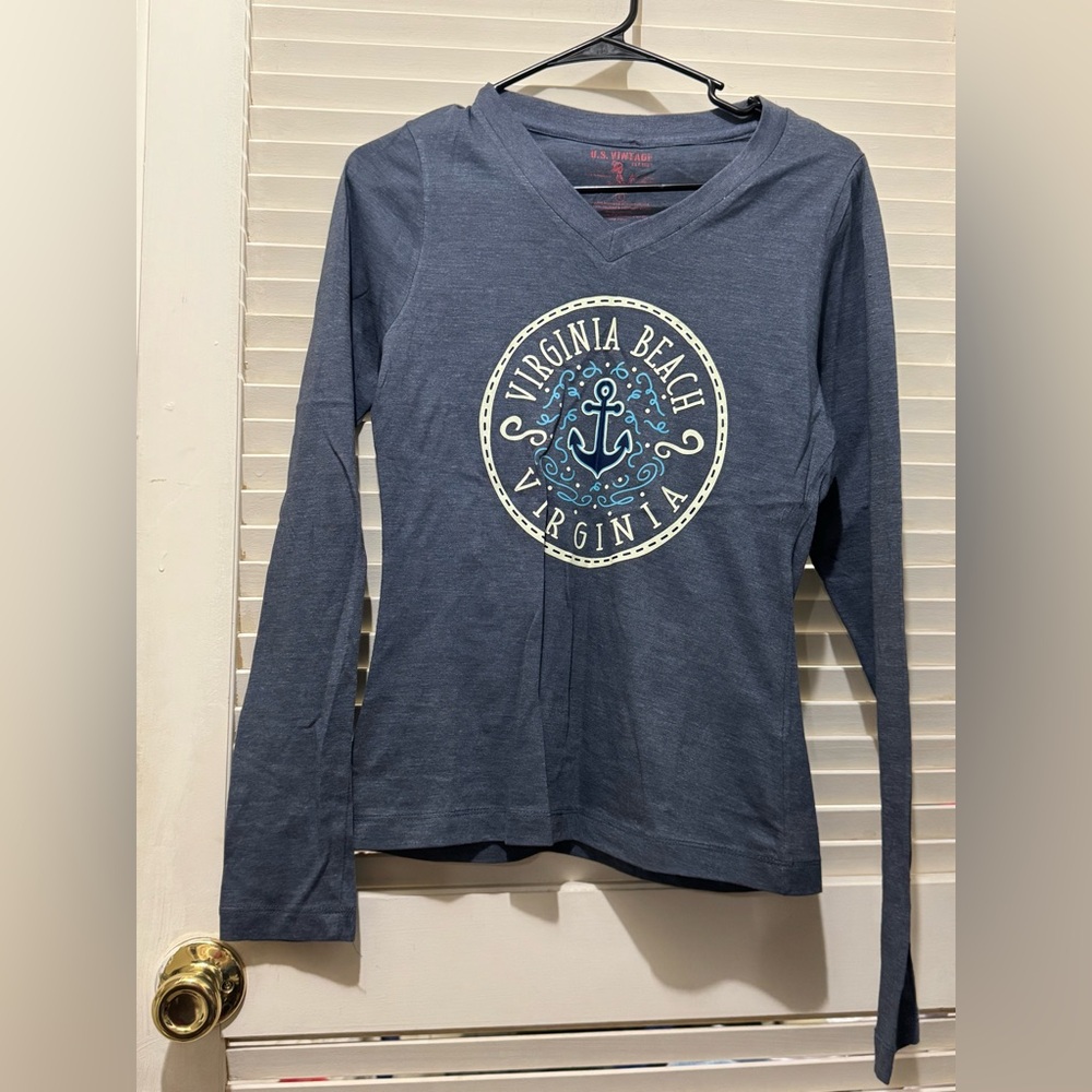 Virginia Beach Navy Blue Long Sleeve Hoodie